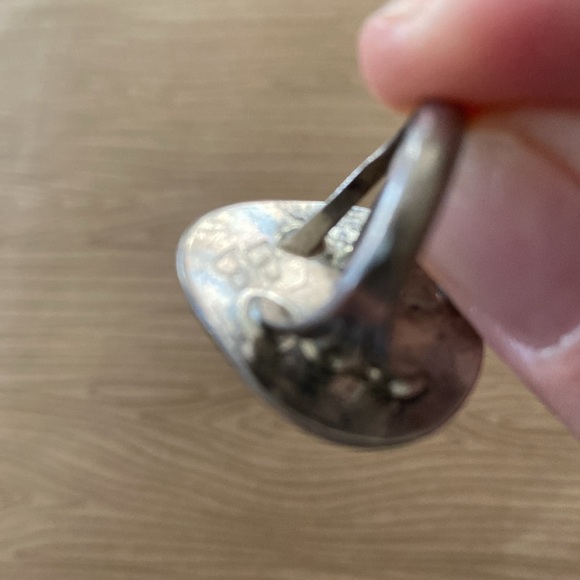 Gorgeous vintage turquoise ring. Size 6. - Picture 9 of 10